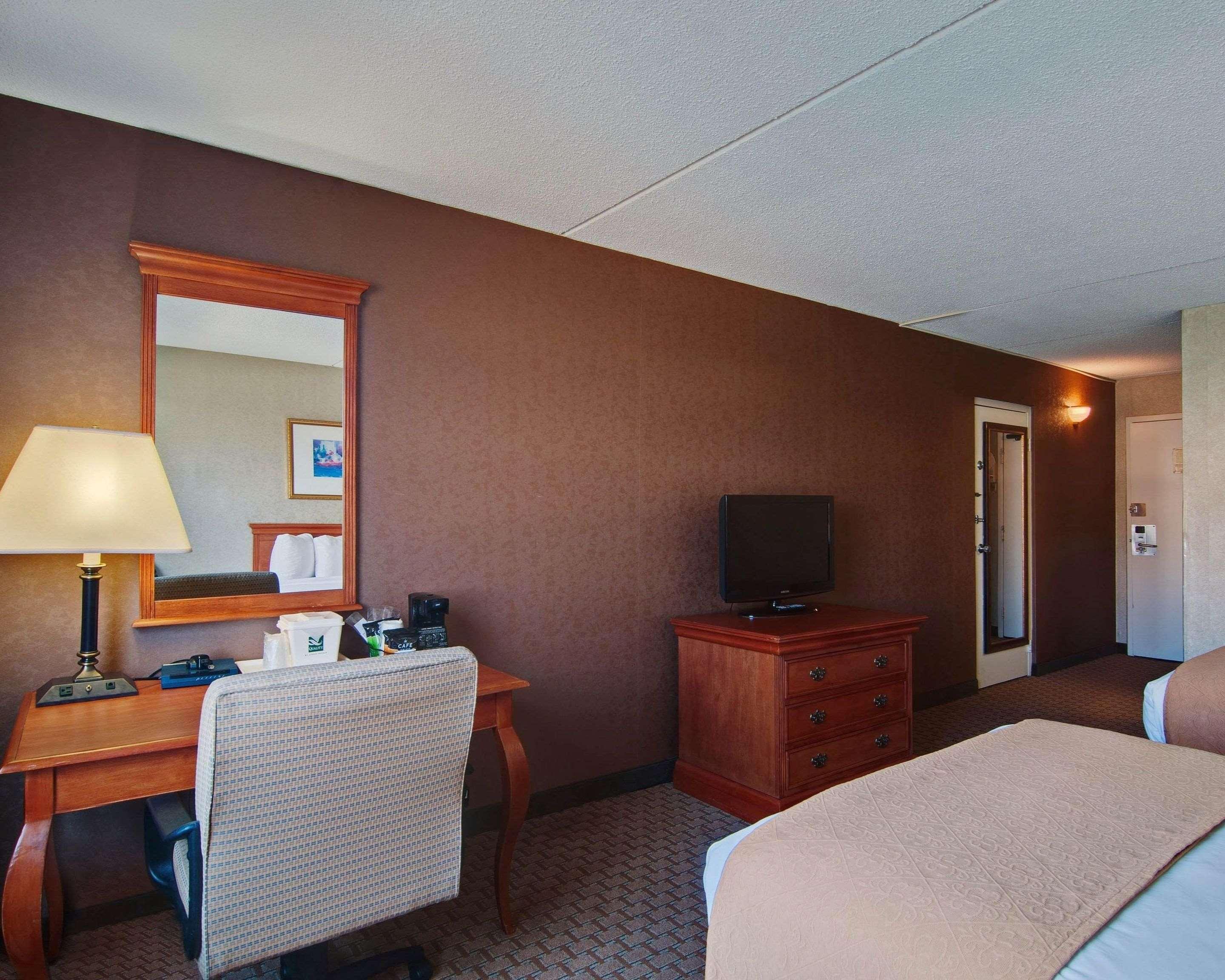 Quality Inn Beckley Exterior photo
