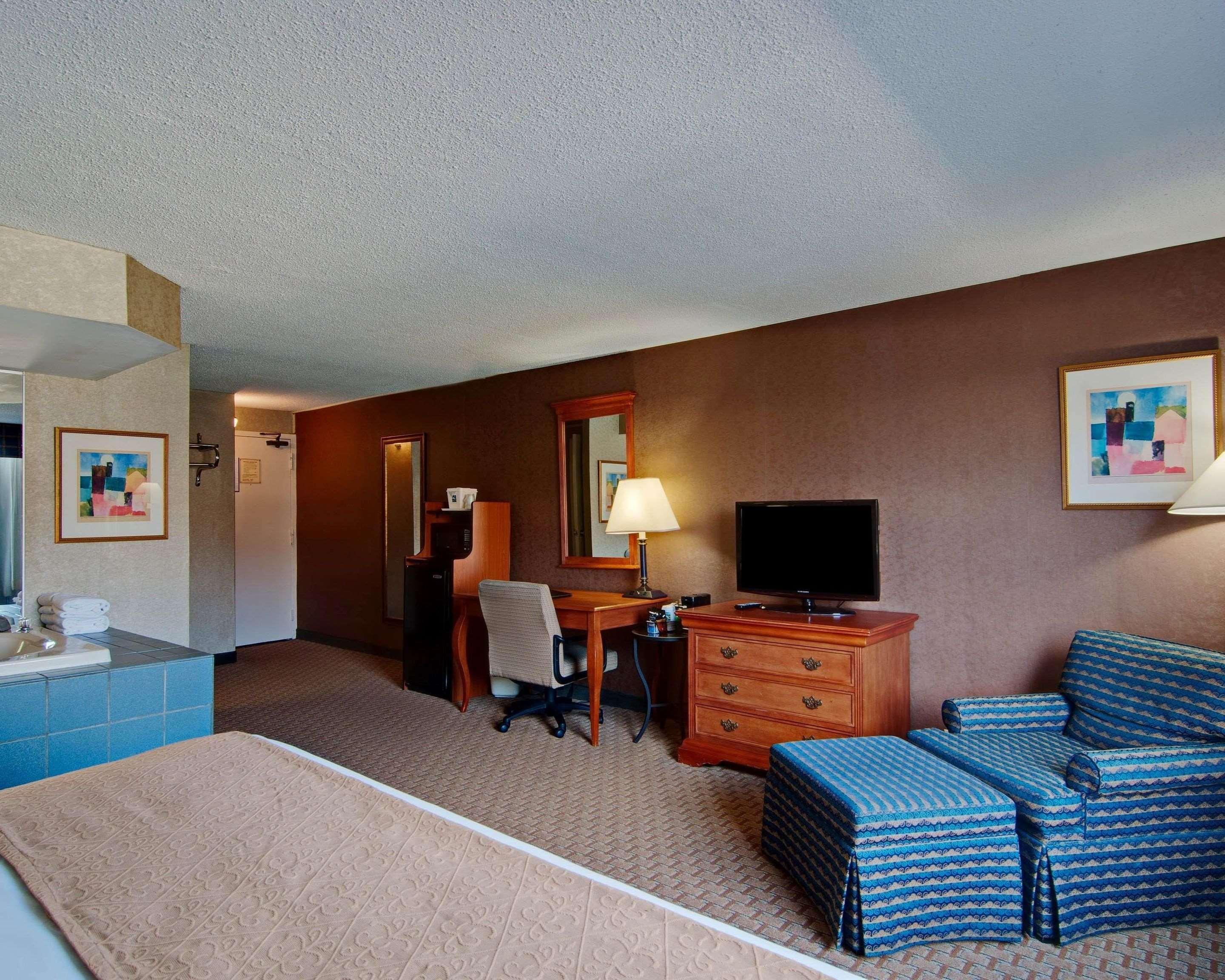 Quality Inn Beckley Exterior photo